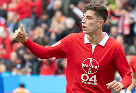 Note 3,5 für machtlosen frederik rönnow. Bundesliga 18 19 Bayer 04 Leverkusen Gegen Fc Schalke 04 Die Bilder Des Spiels