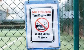 Immanuel college is located in idle, bradford and falls under the local authority of bradford. Quarter Of Parents Leave Their Car Engines Idling Outside Schools This Is Money