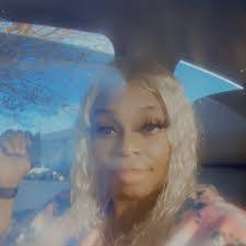 Doris Boddie's Instagram, Twitter & Facebook