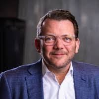 Travis Plowman's Instagram, Twitter & Facebook