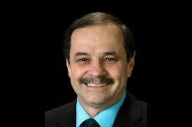 Rowe re-elected in Gibsons, Milne wins Sechelt