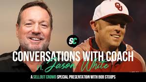 Bob and Carol Stoops introduce Toby Keith