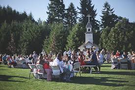 Colorful Handmade Roloff Farms Wedding Farm Wedding Farm Wedding Reception Glamorous Wedding
