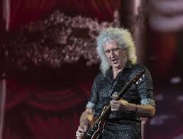 Brian may is widely acknowledged as one of the most influential, innovative, technically gifted and recognisable guitarists in the history of rock. Brian May Steckbrief Bilder Und News Web De