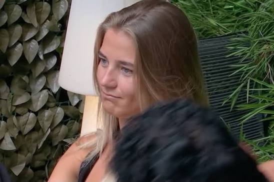 Love - Anouk heeft groot probleem na behalen finale 👇 | Facebook