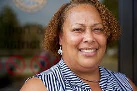 Deborah Richmond's Instagram, Twitter & Facebook