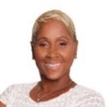 Amanda Dezenzo's Instagram, Twitter & Facebook