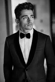 De hecho, en su cuenta de instagram, el corredor escribió: Charles Leclerc On Twitter Collection Giorgio Armani Made To Measure Fall Winter 20 21 Photographer John Balsom Giorgioarmani Giorgioarmani
