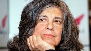 Barbara Knopf's Instagram, Twitter & Facebook