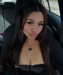 ANA⛧ (@cashmoneyana) • Instagram photos and videos