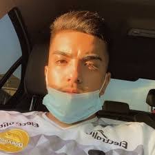 Jesse Villa's Instagram, Twitter & Facebook