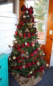 Buffalo Plaid Christmas Decor Ideas For Your Plaid Obsessions Buffalo Check Christmas Decor Ribbon On Christmas Tree Plaid Christmas Decor