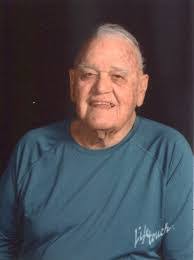 Leonard Carr's Instagram, Twitter & Facebook