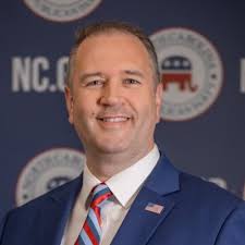 Josh Kivett (@JoshKivett)