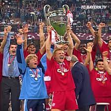 Zwei original bigcard ordner und 70 hüllen. Fc Bayern Munchen Champions League Sieger 2001 Facebook
