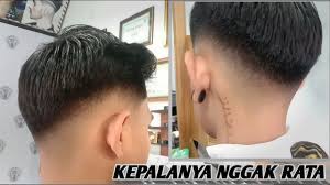 Maybe you would like to learn more about one of these? Potongan Rambut Gradasi Pendek Gaya Rambut Keren 2020 Youtube