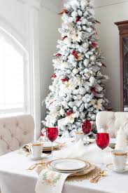 This christmas table decoration is a simple and natural way to bring a little life to your table for under $5. Christmas Table Setting And Decorating Ideas Jennifer Maune