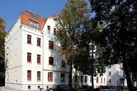 Wohnungen kaufen in zwickau vom makler und von privat! Hausverwaltung Annett Suss