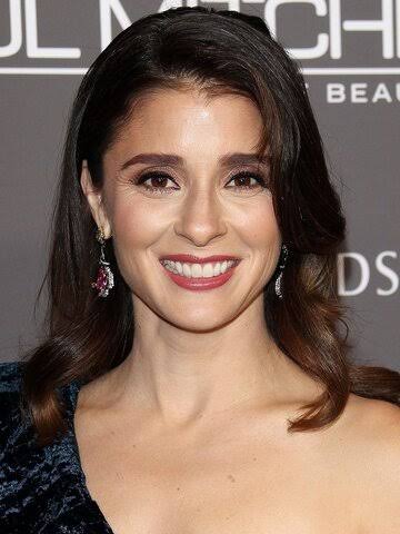 Shiri Appleby - Actress