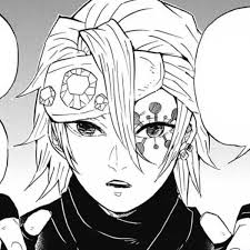 So I tried uzui hair down look : rKimetsuNoYaiba