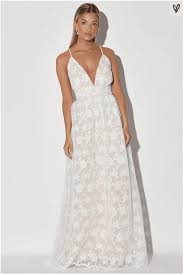 Check spelling or type a new query. What To Wear In Engagement Photos The Cutest Outfits For Your Engagement Pictures Session Jetsetchristina