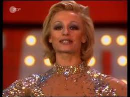 анна герман один раз в год сады цветут караоке Raffaella Carra A Far L Amore Comincia Tu 1977 High Quality Starparade Youtube Bmg Music Music Videos Universal Music