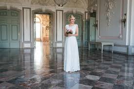 Hochzeit Auf Schloss Benrath Dusseldorf Styled Shoot Hochzeitskleider Schloss Benrath Brautkleid Und Braut