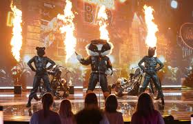 The masked singer season 5 hasn't even premiered yet, but fans are convinced they know the celebrity hiding under the piglet costume. The Masked Singer Uk Review Series Two Itv Show Is A Ridiculous Colourful Distraction The Independent