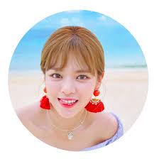 Twice's jungyeon makes a short hair transformation for the first time since debut. Twice S Jeongyeon Finally Grows Her Hair Out Is It Better Than Her Pixie Cut Photo K Wave Koreaportal