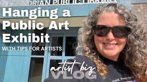 About this artist's life