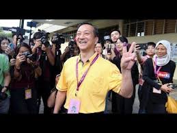 Dengan permantapan pakatan baharu pembangkang, sistem parti di malaysia kini kembali dikukuhkan dengan sistem dua parti. Live Dr Wee Jeck Seng Menang Kerusi Parlimen Tanjung Piai Youtube