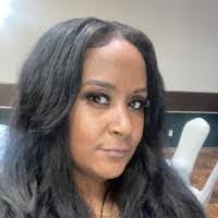 Michele Newton's Instagram, Twitter & Facebook