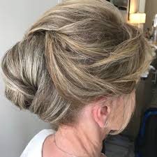 40 Stylish Long Hairstyles For Older Women Hairdos For Older Women Long Hair Styles Hair Styles For Women Over 50
