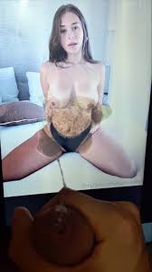 Baño de semen para Sophie - Porn Videos & Photos - EroMe