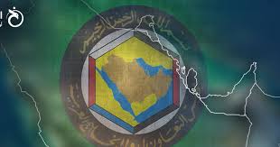 رغم التوقعات بأن التوقيع على اتفاقية نهائية لترسيم الحدود بين الجارتين عام 2000، سيضفي المزيد من التناغم على العلاقة بين البلدين. Ø®Ø±ÙŠØ·Ø© Ø§Ù„Ø®Ù„ÙŠØ¬ ÙˆØ­Ø¯ÙˆØ¯Ù‡Ø§ Ø§Ù„Ø±Ø³Ù…ÙŠØ© Ù†Ø²Ø§Ø¹Ø§Øª ÙˆØ®Ù„Ø§ÙØ§Øª Ø¨Ø¹Ø¶Ù‡Ø§ Ù„Ù… ÙŠØ­Ù„ Ø§Ù„Ø®Ù„ÙŠØ¬ Ø£ÙˆÙ†Ù„Ø§ÙŠÙ†