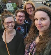 Miriam Stanley's Instagram, Twitter & Facebook