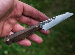 Une Petit Couteau De Cuisine Lame En Sandwich 3 Couches 145cr2 Et Xc10longueur 86mmepaisseur 1 9mmhauteur 24mmma Knife Kitchen Knives Handcrafted Knife