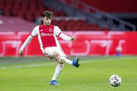 Leeds united and ajax, the matches, transfers, and players who played at both clubs, as well as the position in the final standings of various competitions. Leeds Working On Ambitious Transfer Of Ajax Star As Plans Turn To Next Season Mirror Online