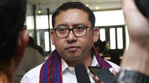 Wakil ketua umum gerindra fadli zon mengkritik pemerintah terkait bentuk komunikasi yang diambil pemerintah dalam. Fadli Zon Mengklaim Sebagai Pendiri Partai Bulan Bintang Wasekjen Pbb Sebut Hoaks Tribun Kaltim