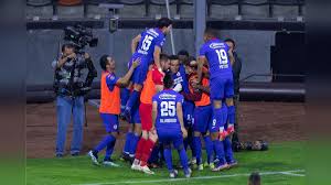 Cruz azul y pachuca dejarán todo para la vuelta de las semifinales para definir al primer contendiente por el título del torneo clausura guard1anes 2021 de la futbol total y la octava sports traen para ti la transmisión en vivo del partido entre los pachuca y cruz azul. Resumen Cruz Azul Empato 1 1 Con America Y Se Mantiene Como Lider De Guard1anes 2021 Por La Liga Mx Mexico Juan Reynoso Yoshimar Yotun Pedro Aquino Rpp Noticias