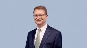 Breaking: Bob Pickard Out As National Public Relations' Managing Partner In  Toronto