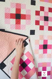Digital and paper quilting patterns for longarm, midarm, shortarm, home quilting systems, and domestic quilting machines. Solids Quilt Archives Quilty Love