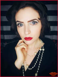 Through The Decades Series 1930 S Courtney Bouchard Makeup Trends Makeup Trends Lipstick Trend Latest Makeup Trends