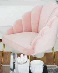 Free store pickup in stock $349.99 quick view london accent chair. 45 Glam Accent Chairs For An Elegant Space