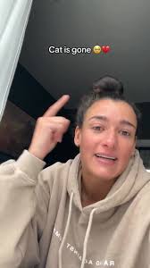 Heartbroken After Losing My Cat: A WLW Breakup Story