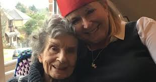 Fern Britton shares touching tribute to 'funny and ferocious' mum Ruth who  died aged 94