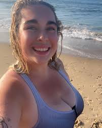 Missing California every moment I'm stuck in Orlando. Hoping to find a show  tonight to hang out at- maybe grab a few photos 🔥🤞🏻📸 see ya out there,  Orlando! #stuckinorlando #orlando #orlandomusic #