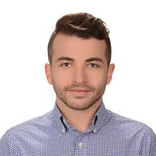 Is it possible to create a spherical soil cluster in Plaxis 2D 2016?