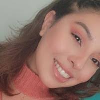 Iris Valdez's Instagram, Twitter & Facebook