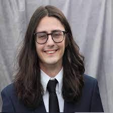 Alex Fleet's Instagram, Twitter & Facebook